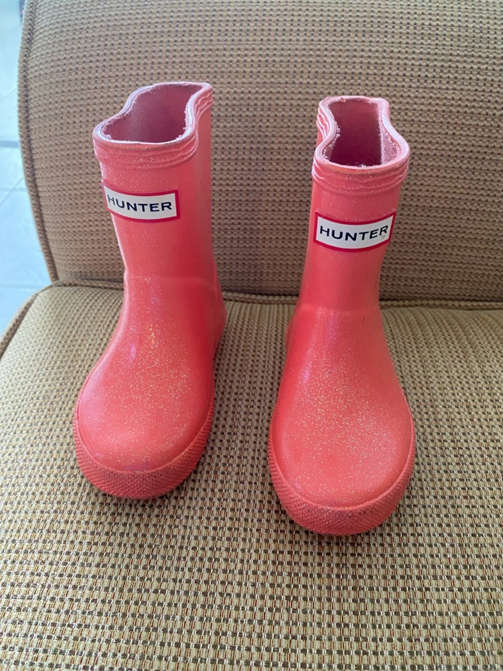 Hunter Kids Glitter Coral Pink Rain Boots Size 4